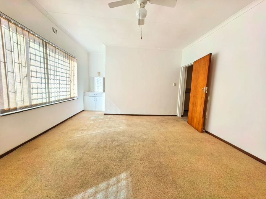 3 Bedroom Property for Sale in Vaalpark Free State